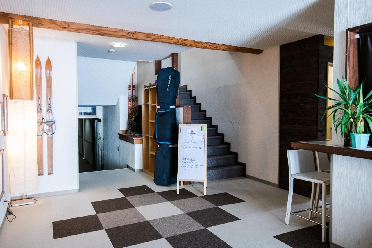 Absolute Niseko Lodge Ōmagari Zewnętrze zdjęcie